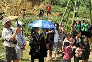 Hơn 19.000 lượt du khách đến Sa Pa dịp 30/4