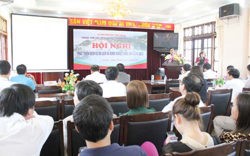 Hội nghị phát triển dịch vụ du lịch và nông nghiệp hàng hóa Sa Pa 2013