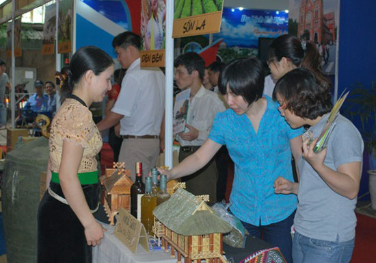 Tỉnh Lào Cai tham gia Hội chợ du lịch Quốc tế Việt Nam VITM Hà Nội 2013