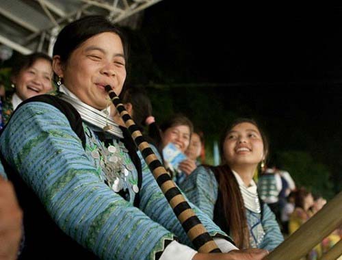 Tết Độc lập, lên Mộc Châu dự “chợ tình”