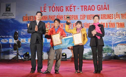 Tổng kết, trao giải cuộc thi leo núi chinh phục đỉnh Fansipan