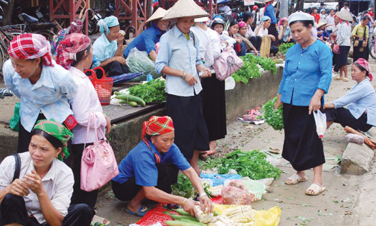 Chợ quê Võ Lao