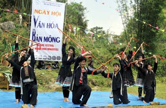 Văn hóa địa phương - nguồn lực vàng của du lịch Sa Pa