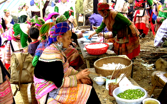 Lào Cai - Cốc Ly - Sa Pa - Hàm Rồng - Cát Cát - Hà Khẩu - Lào Cai