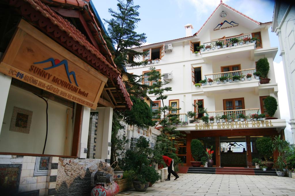 Sunny Mountain Hotel